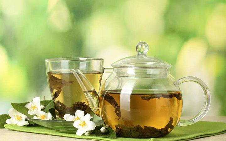 چای بادرنجبویه