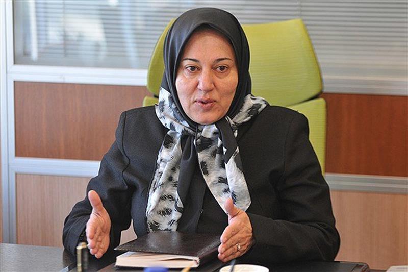 کاهش نرخ سود سپرده‌؛ راه درمان اقتصاد ایران