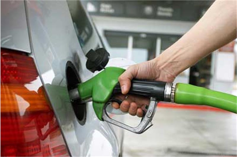ایرانی‎ها چند میلیون لیتر بنزین یورو ۴ استفاده می‌کنند؟